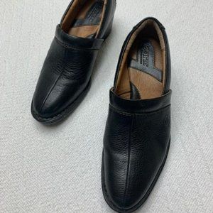 Born shoes size 6 black